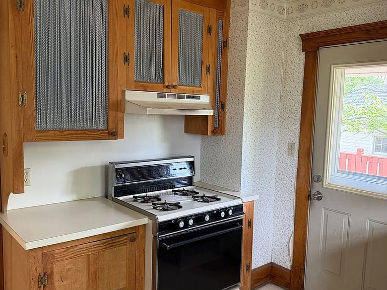 601 Woodland Ave — Photo 7