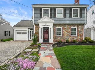 61 Saint Marys Rd, Milton, MA 02186