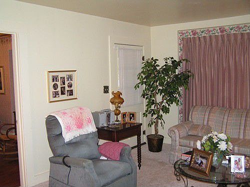 2nd image of 405 E Washington St