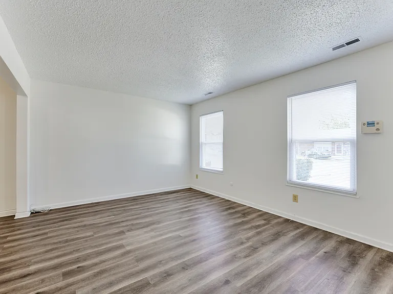 1132 Clear Springs Rd — Photo 19