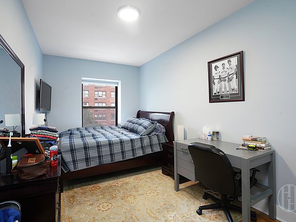5th image of 515 3rd Ave APT 4