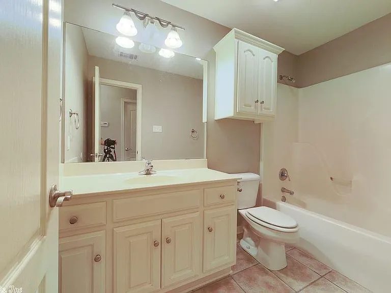 20 Twin Lakes Dr — Photo 16