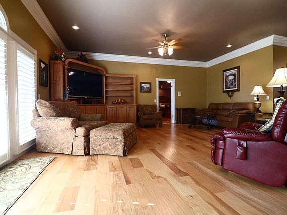3rd image of 2933 Trace Creek Church Rd