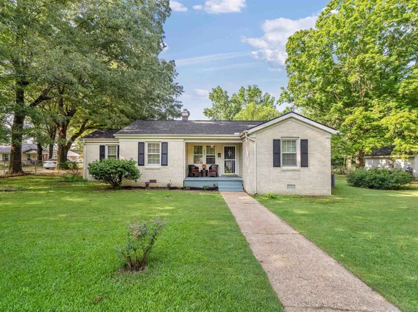 870 Main St E, Savannah, TN 38372