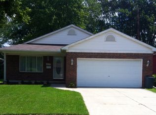 26034 Groveland St, Madison Heights, MI 48071