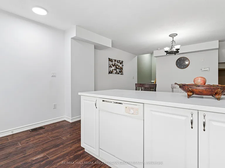 701 Homer Watson Blvd #74 — Photo 8