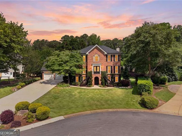 3395 Falling Brook Dr, Marietta, GA 30062