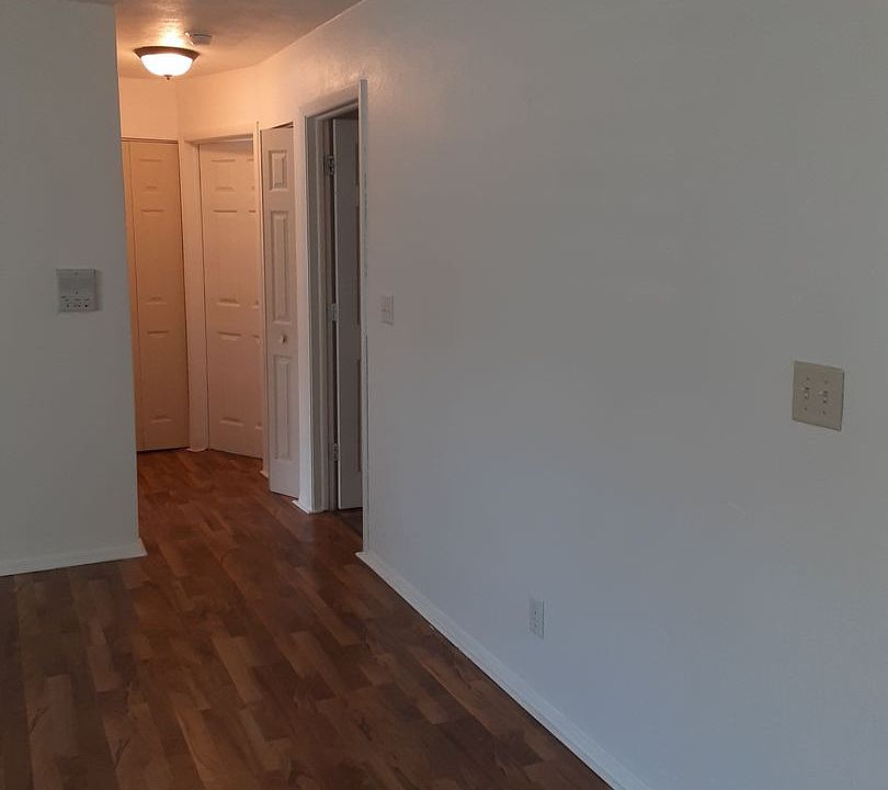 1st image of 1976 Church St #2867.04