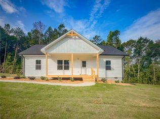 319 Doyle St, Westminster, SC 29693