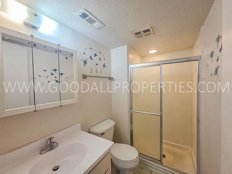 9523 University Ave #6 — Photo 10