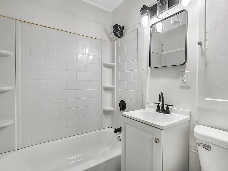 4483 Saint Margaret Ln — Photo 14