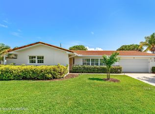 345 Dorset Dr, Cocoa Beach, FL 32931