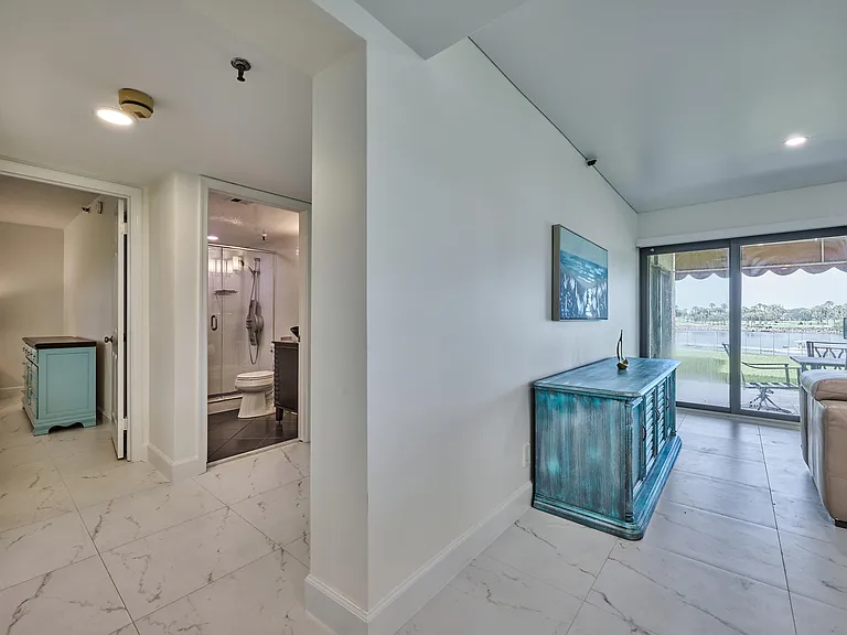 374 Golfview Rd #106 — Photo 37