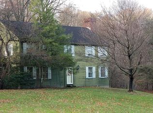 101 Nantucket Dr, Pittsburgh, PA 15238