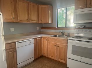 341 Oakland St #4, Manchester, CT 06042