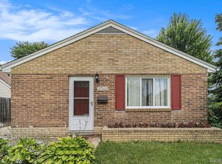 27112 Brush St, Madison Heights, MI