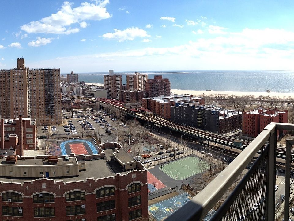 1st image of 2915 W 5th St APT 22B