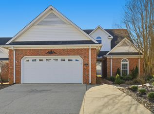 231 Greenview Cir, Greenville, SC 29609