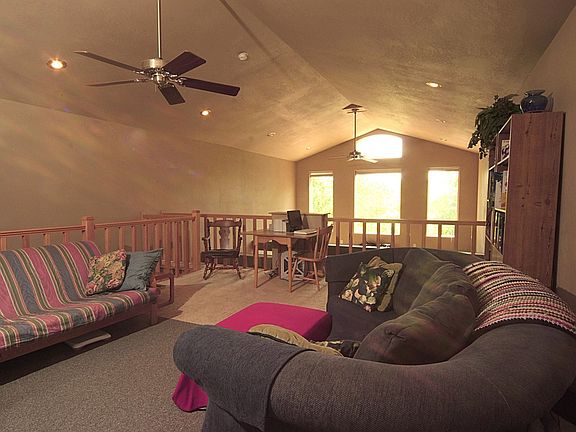 5th image of 11711 76th Ln
