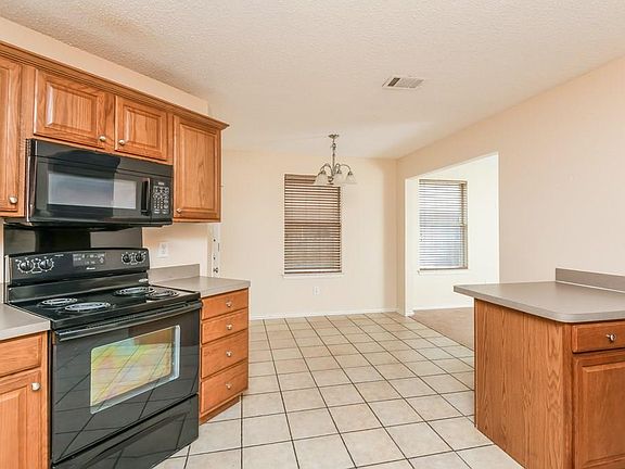 5th image of 1706 Cancun Dr