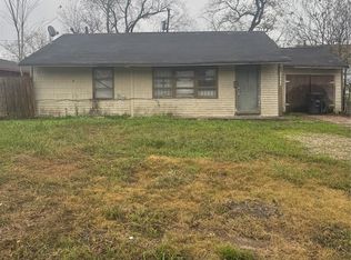 5950 Doolittle Blvd, Houston, TX 77033