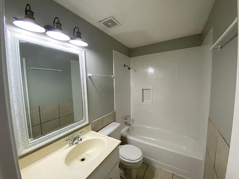 5727 Muldoon Rd #1 — Photo 4