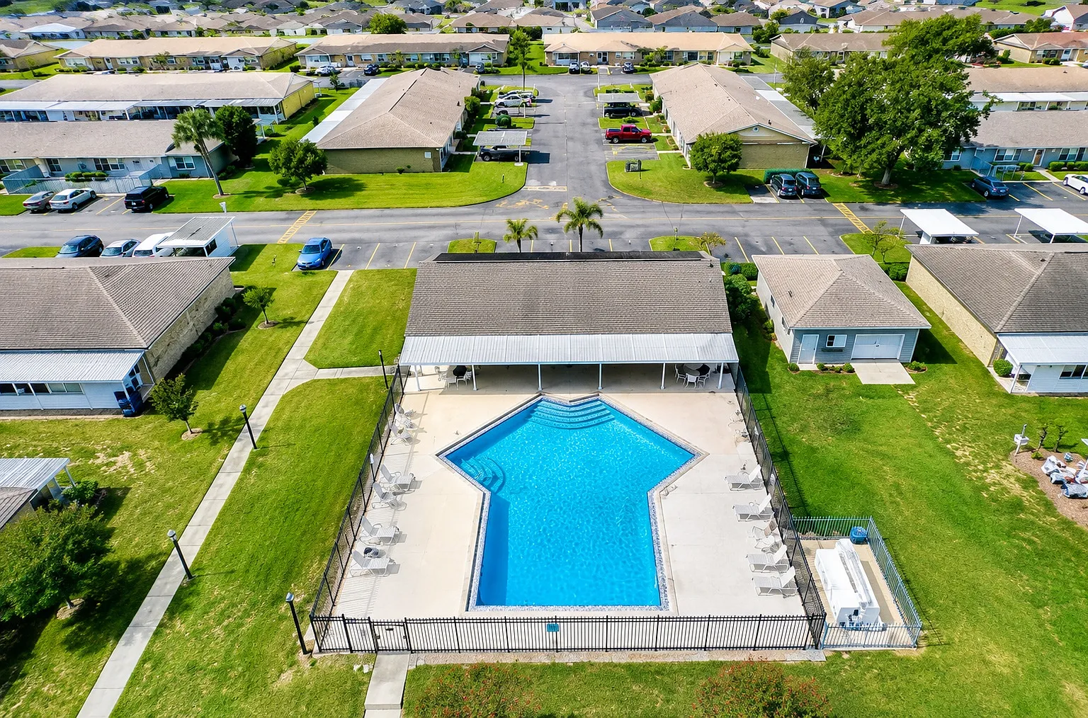 2 bed, 1073 sqft, $1,450 — Photo 3