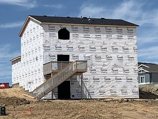 2nd image of 42832 Hawktree Cir