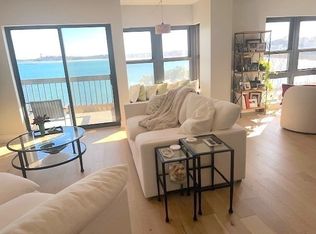 1 Seal Harbor Rd APT 401, Winthrop, MA 02152