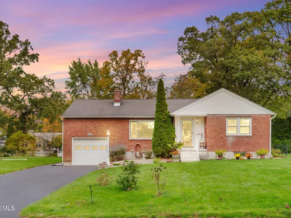 1579 Belmont Avenue, Schenectady, NY 12309