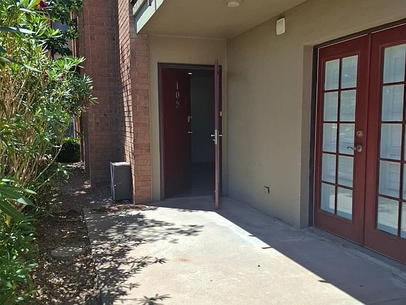 3rd image of 4433 Stanton St #E102
