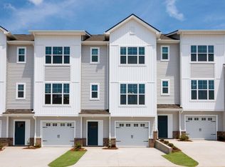 224 Taylor Woods Ct, Greenville, SC 29607