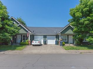 590 55th St, Springfield, OR 97478