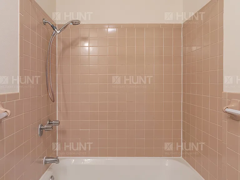 148 Kentucky Cir — Photo 13