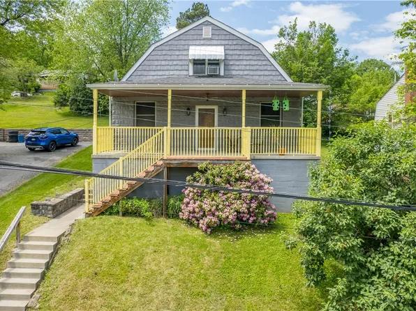 5 5th St, Carnegie, PA 15106