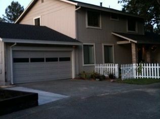2339 Copperfield Dr, Santa Rosa, CA 95401