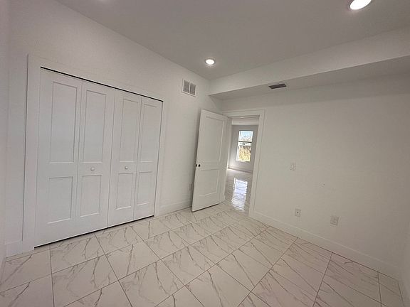 2nd image of 839-841 Apartment St #E