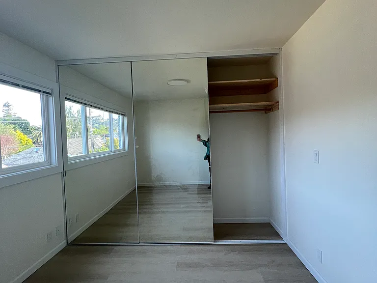 2511 Prince St #9 — Photo 15