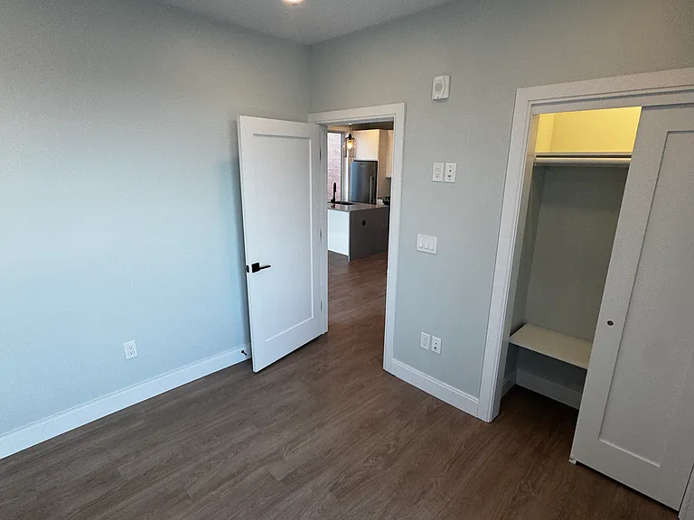 277 Border St #501 — Photo 7