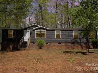 5875 Dachshund St, Iron Station, NC 28080