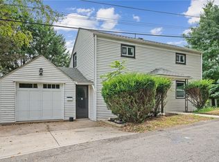 1161 Taylor St, Braddock, PA 15104