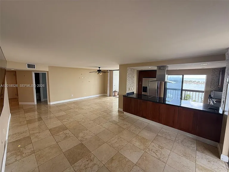 2333 Brickell Ave #602 — Photo 23