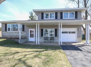 8059 Jefferson St NE, Spring Lake Park, MN 55432