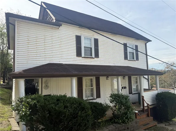 19 Studa St APT 1, Burgettstown, PA 15021