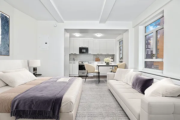 Rented by Central Park South Associates | media 8