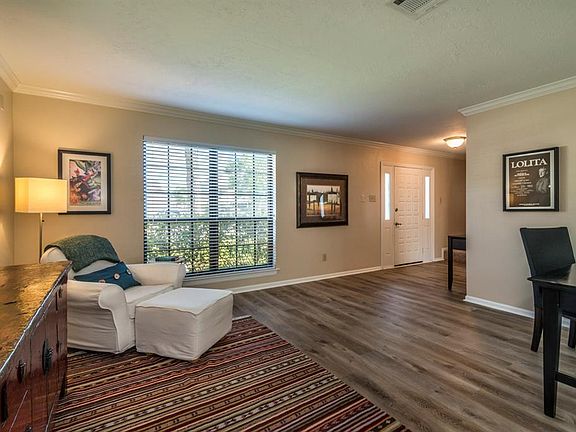 3rd image of 2030 Spinnaker Dr
