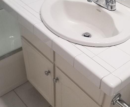 3rd image of 974 Haverford Ave #8