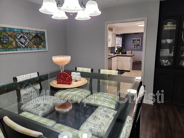 4133 River Hill Dr — Photo 7