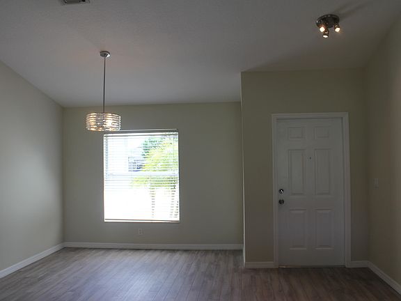 Home For Sale In Port Saint Lucie