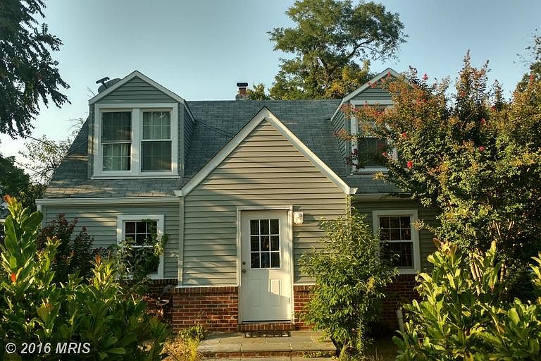 1st image of 2520 Belleview Ave
